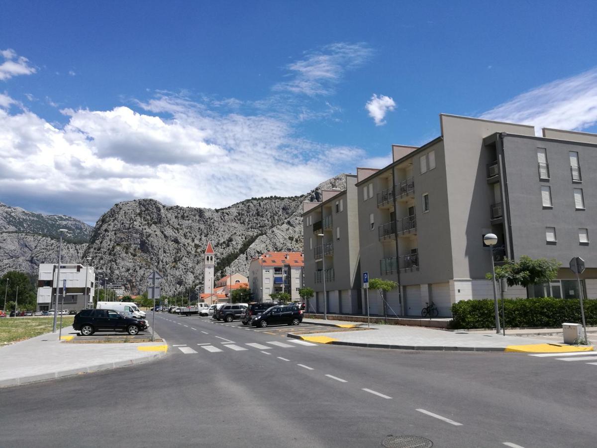 Green 'N Grey Omiš Εξωτερικό φωτογραφία